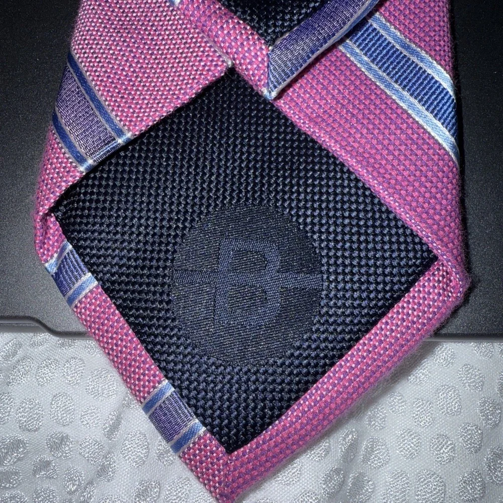 Broletto Neck Tie 3